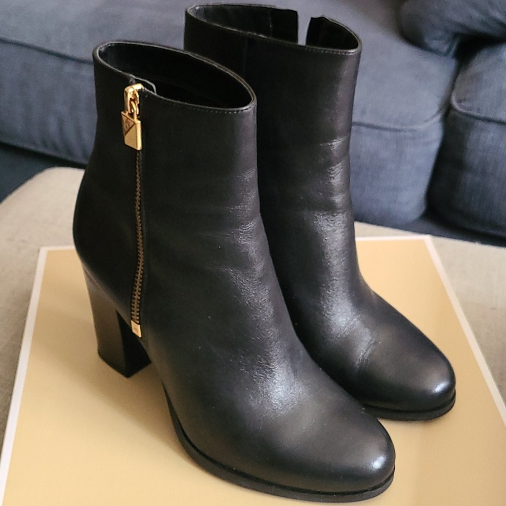 WB Frenchie Bootie  Leather Used